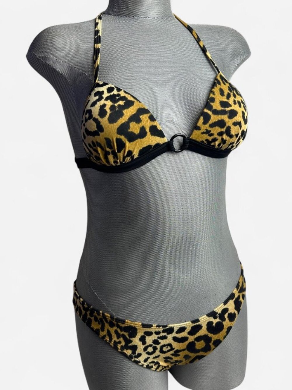 90s Venus Leopard print bikini swimsuit 2pc Size 4 A